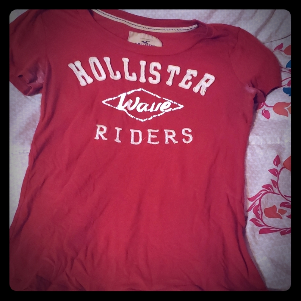 Hollister shirt